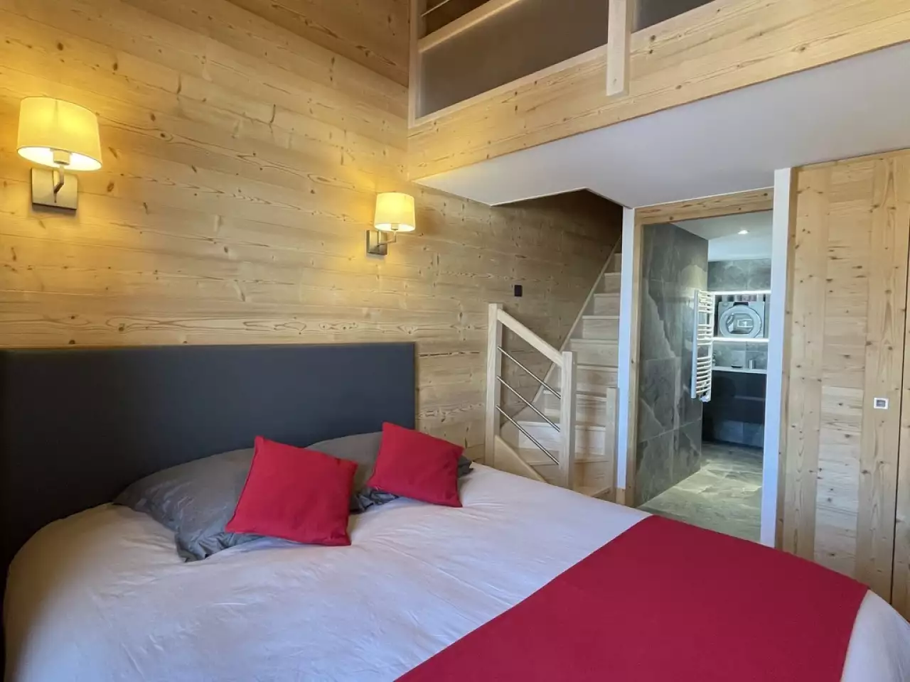 Appartement spacieux · Sauna  · WIFI gratuit · Parking